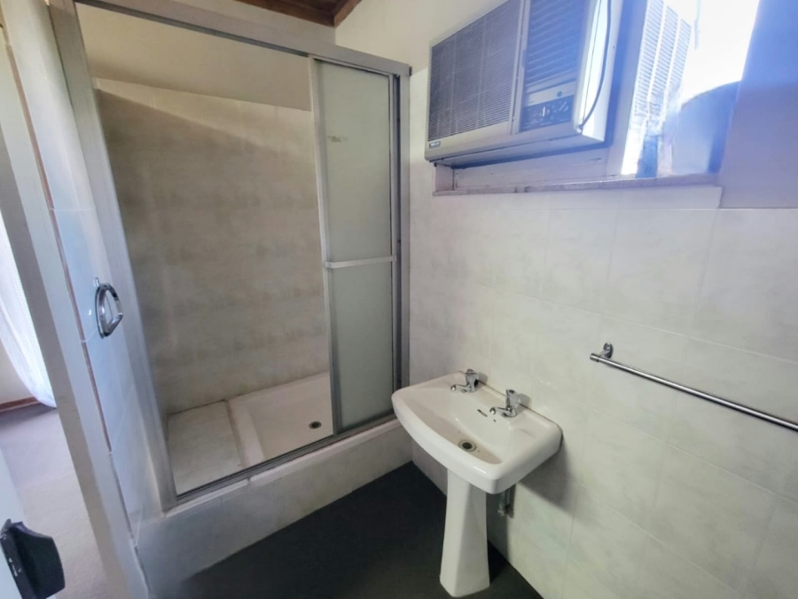 5 Bedroom Property for Sale in Suidrand Free State
